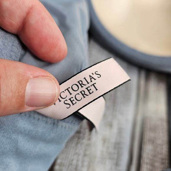 Victoria's secret blue and tan lacey Dream angles lined demi bra size 36DD - Picture 5 of 6